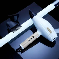 Sèche-cheveux BaByliss Pro Blanc WhiteFx 2200W 4artists 7 Sèche-cheveux BaByliss Pro Blanc WhiteFx 2200W 4artists -Coiffure Boutique seche cheveux babyliss pro blanc whitefx 2200w 4artists 3