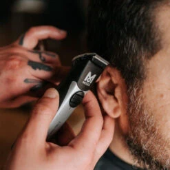 Tondeuse De Finition ChroMini Pro 2 Moser -Coiffure Boutique tondeuse de finition chromini pro 2 moser 2